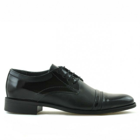 Elegantné topánky pre adolescentov 391 čierny lakovaný kombinát
