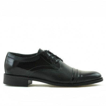 Elegantné topánky pre adolescentov 391 čierny lakovaný kombinát