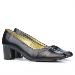Elegantné dámske topánky (široký model) 1072xxl čierne