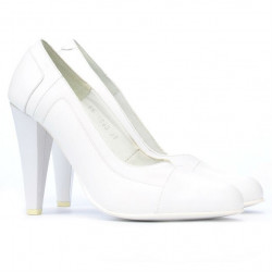 Elegantné dámske topánky 1090 biele