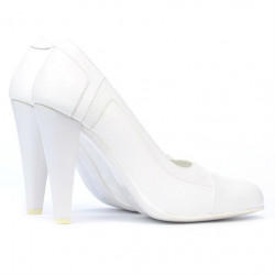 Elegantné dámske topánky 1090 biele