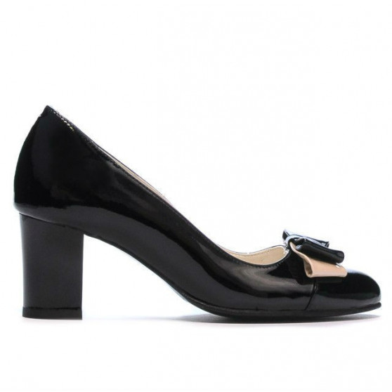 Elegantné dámske topánky 1265 čierny lak
