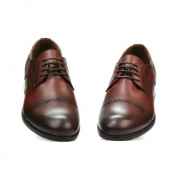 Elegantné topánky pre adolescentov 396 v koňakovej farbe