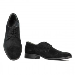 Elegantné topánky pre teenagerov 388 čierny velúr