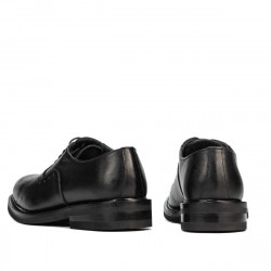 Elegantné topánky pre teenagerov 381 čierna