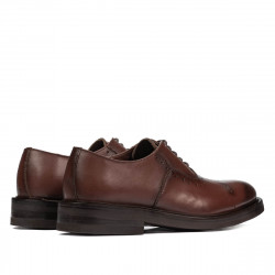 Elegantné topánky pre mládež 381 koňak