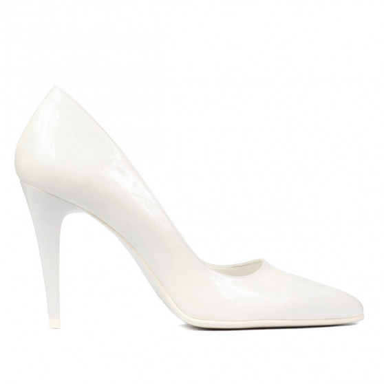 Elegantné dámske topánky 1246 lak biela