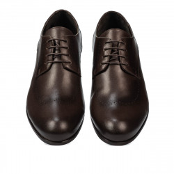 Elegantné pánske topánky 940 a káva
