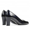 Elegantné dámske topánky 1209 lak indigo perleť