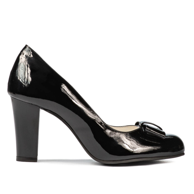 Elegantné dámske topánky 1245 lakované čierne