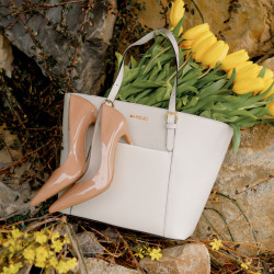 Elegantné dámske topánky 1302 laková camel