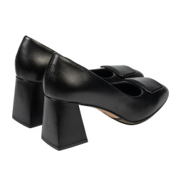 Elegantné dámske topánky 1324 čierne