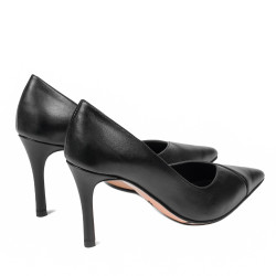 Elegantné dámske topánky 1325 čierne
