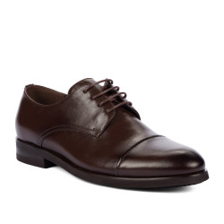 Elegantné pánske topánky 9008 a káva