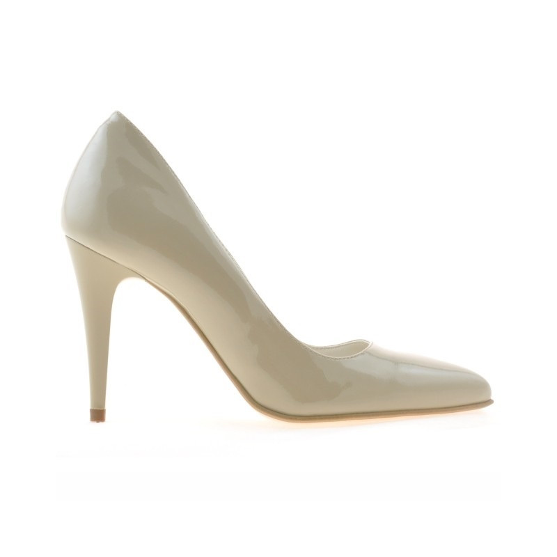 Elegantné dámske topánky 1246 lak béžová