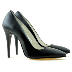 Elegantné dámske topánky 1241 čierne