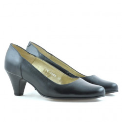 Elegantné dámske topánky (široký model) 1088xxl čierna